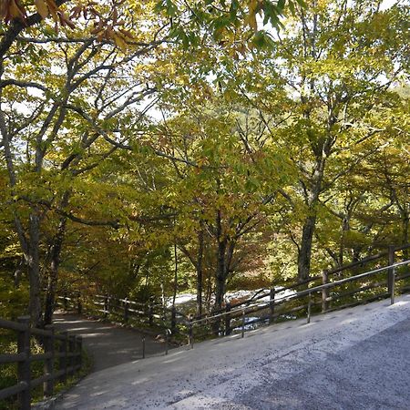 ホテル 休暇村 日光湯元 エクステリア 写真